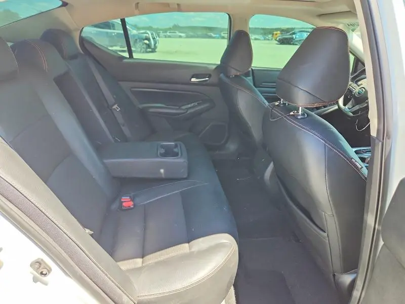 2020 NISSAN ALTIMA SR  