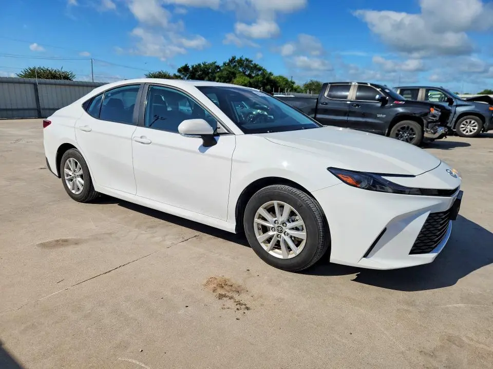 2025 TOYOTA CAMRY LE  