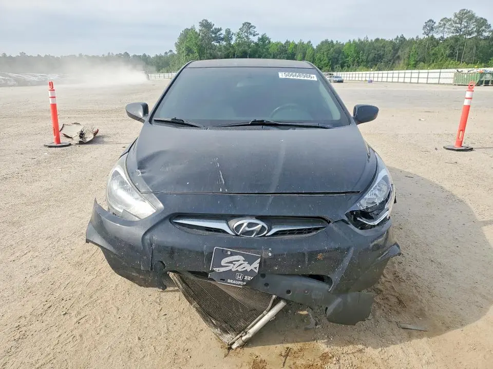 2014 HYUNDAI ACCENT GLS  