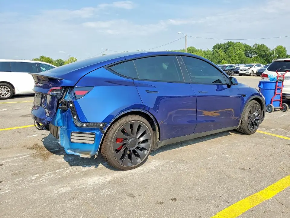 2023 TESLA MODEL Y   