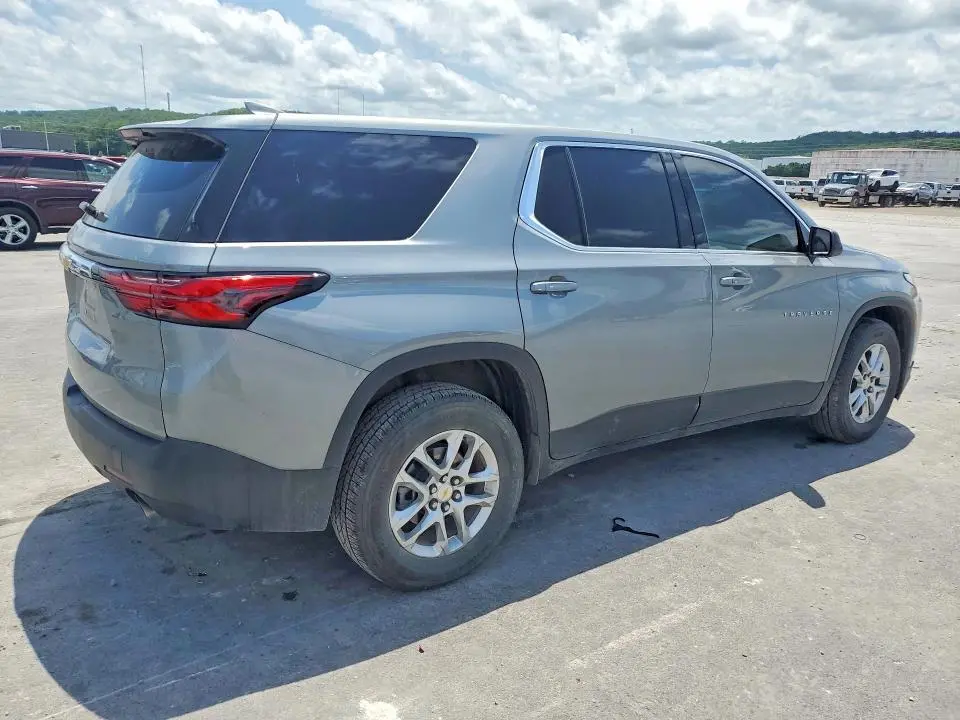 2023 CHEVROLET TRAVERSE LS  