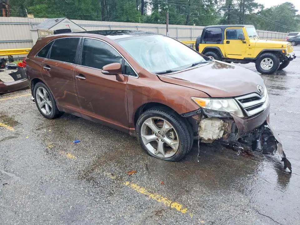 2014 TOYOTA VENZA XLE  