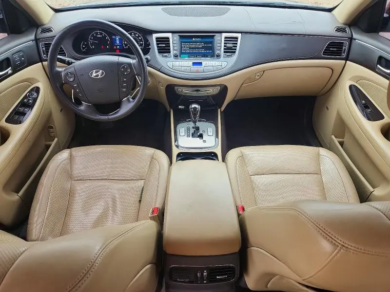 2011 HYUNDAI GENESIS 3.8L  