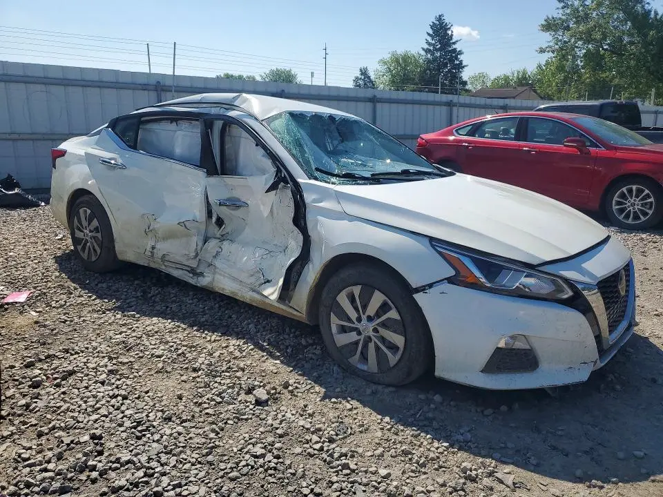 2019 NISSAN ALTIMA S  