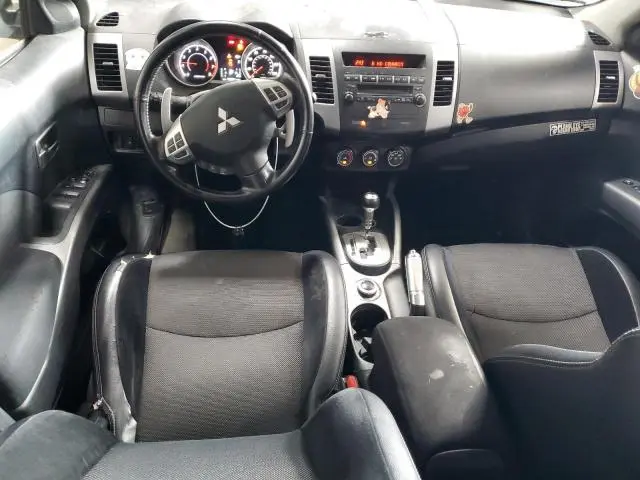 2012 MITSUBISHI OUTLANDER SE