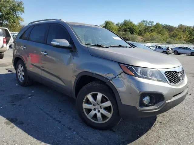 2012 KIA SORENTO BASE  