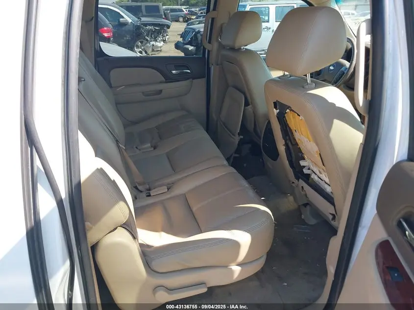 2011 CHEVROLET SUBURBAN 1500 LT1