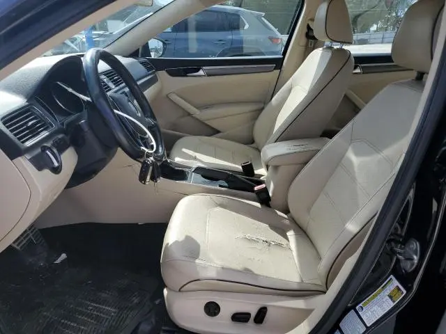 2016 VOLKSWAGEN PASSAT S  