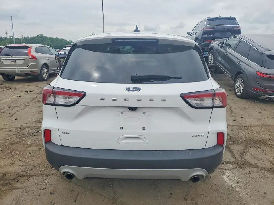 2020 FORD ESCAPE SE  