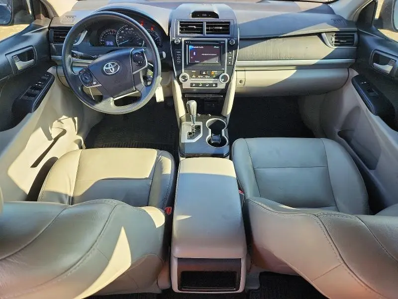 2014 TOYOTA CAMRY LE  