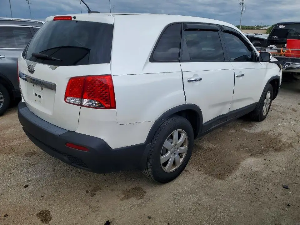 2012 KIA SORENTO LX  