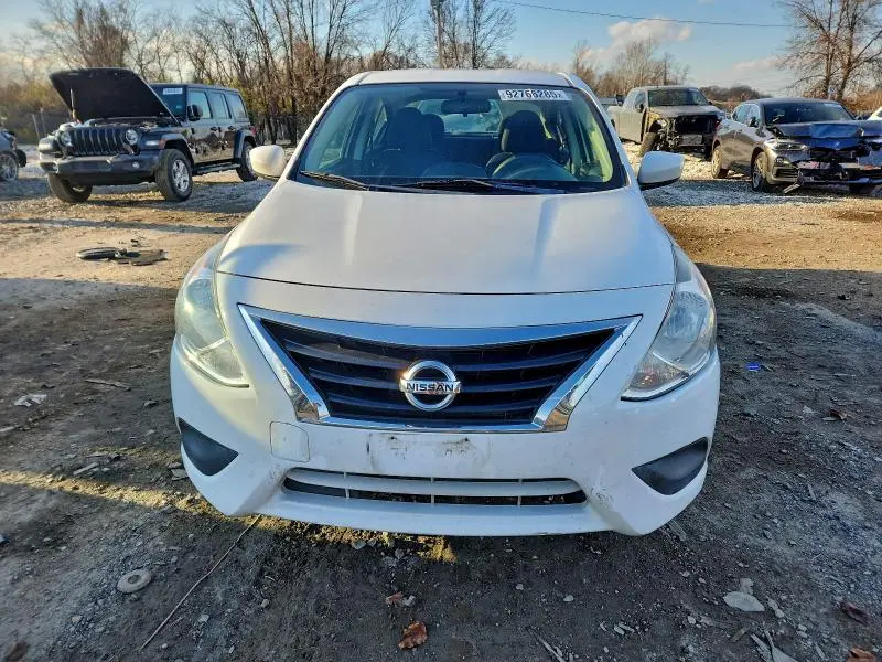 2019 NISSAN VERSA S  