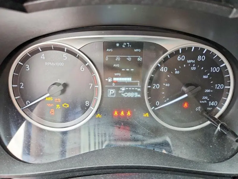 2024 NISSAN VERSA S  