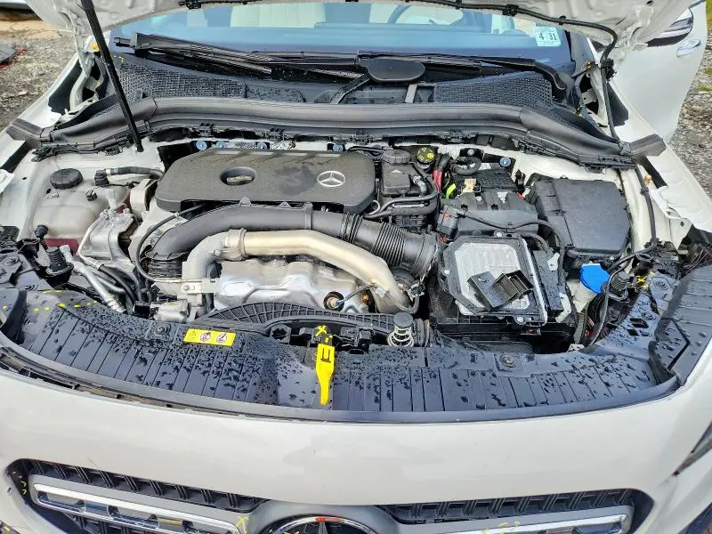 2026 MERCEDES-BENZ GLA 250 4MATIC  