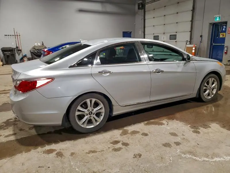2011 HYUNDAI SONATA SE  