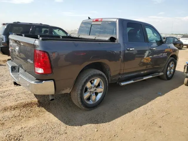 2016 RAM 1500 SLT