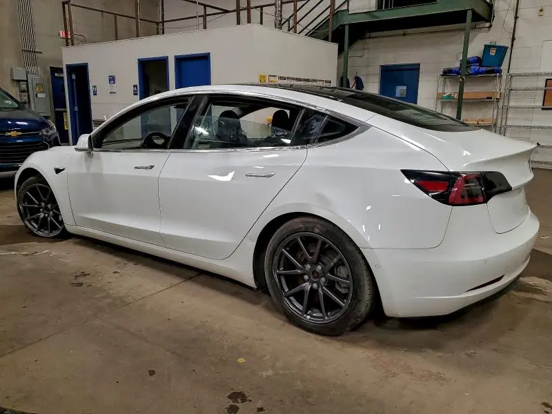 2018 TESLA MODEL 3 AWD 4D SEDAN LONG RANGE BATTERY