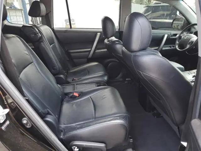 2013 TOYOTA HIGHLANDER BASE  