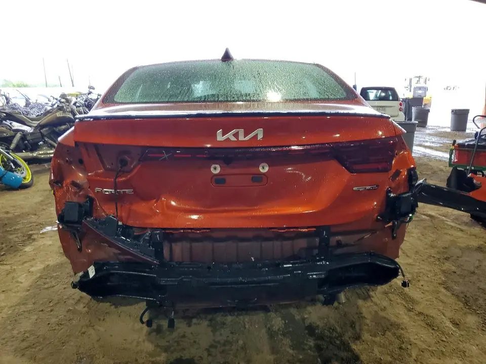 2023 KIA FORTE GT LINE  