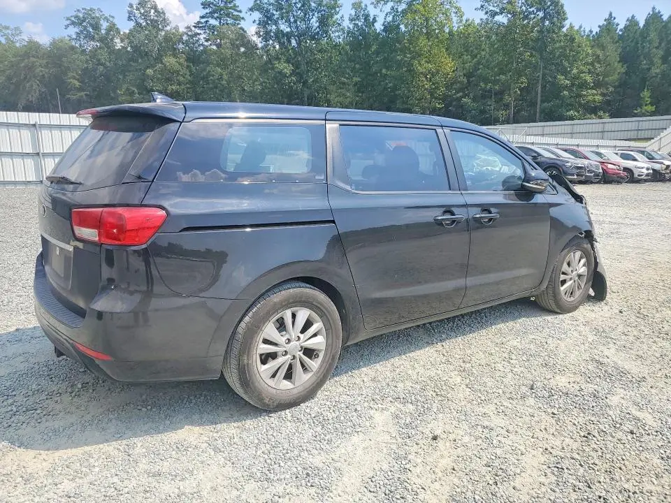 2016 KIA SEDONA L  