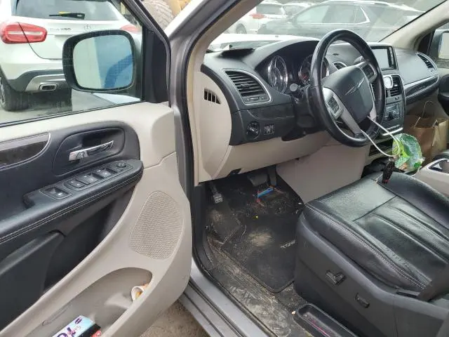 2016 CHRYSLER TOWN & COUNTRY TOURING  