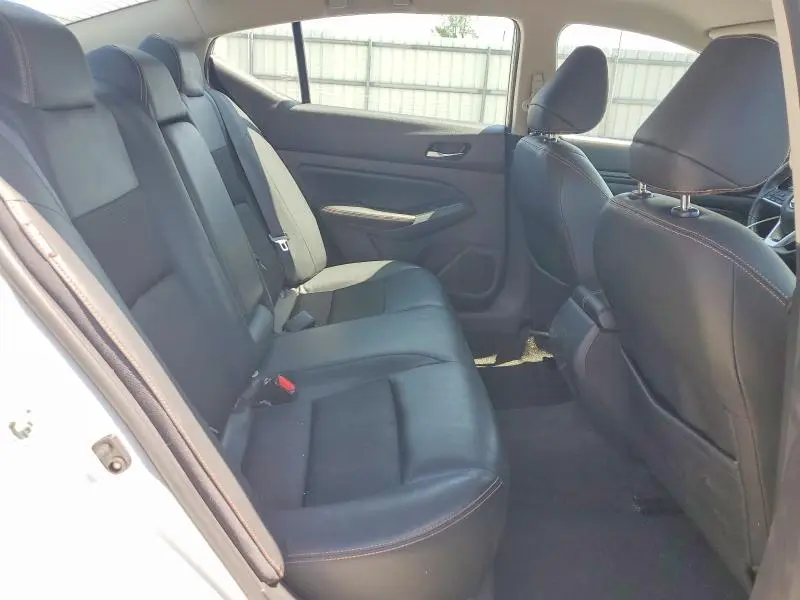 2020 NISSAN ALTIMA SR  