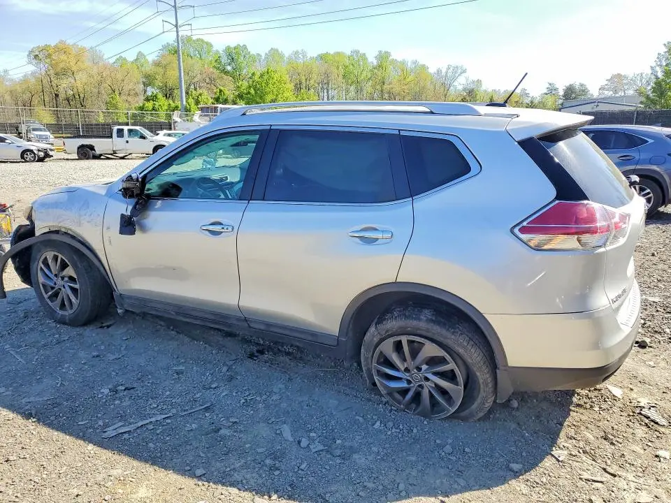 2016 NISSAN ROGUE SL  