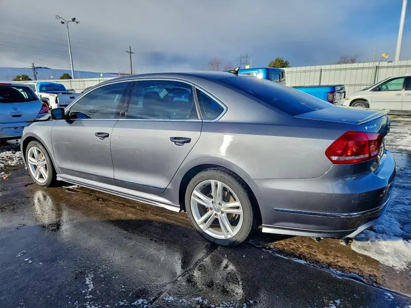 2015 VOLKSWAGEN PASSAT SEL  