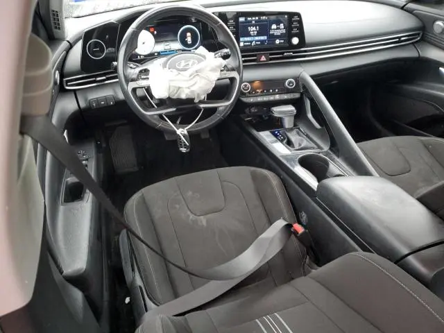 2022 HYUNDAI ELANTRA SEL