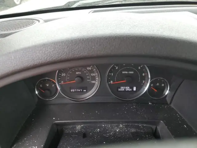 2010 JEEP COMMANDER SPORT  