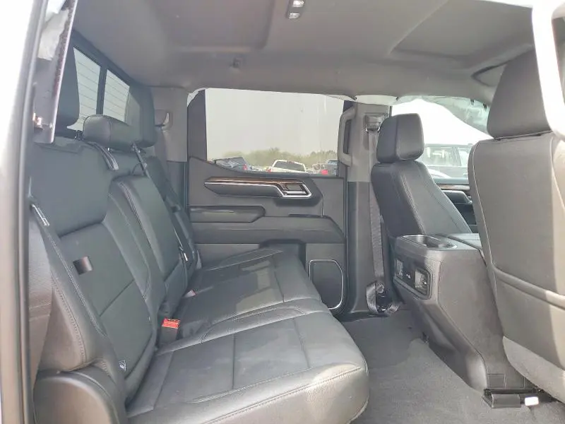 2023 CHEVROLET SILVERADO K1500 LT  