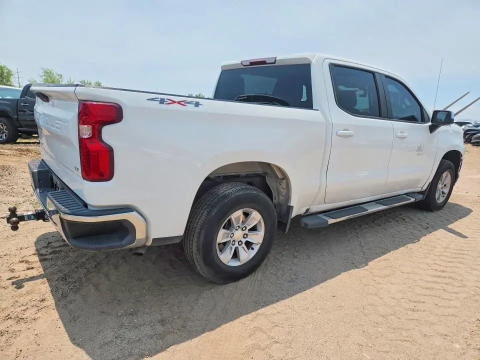 2021 CHEVROLET SILVERADO K1500 LT  