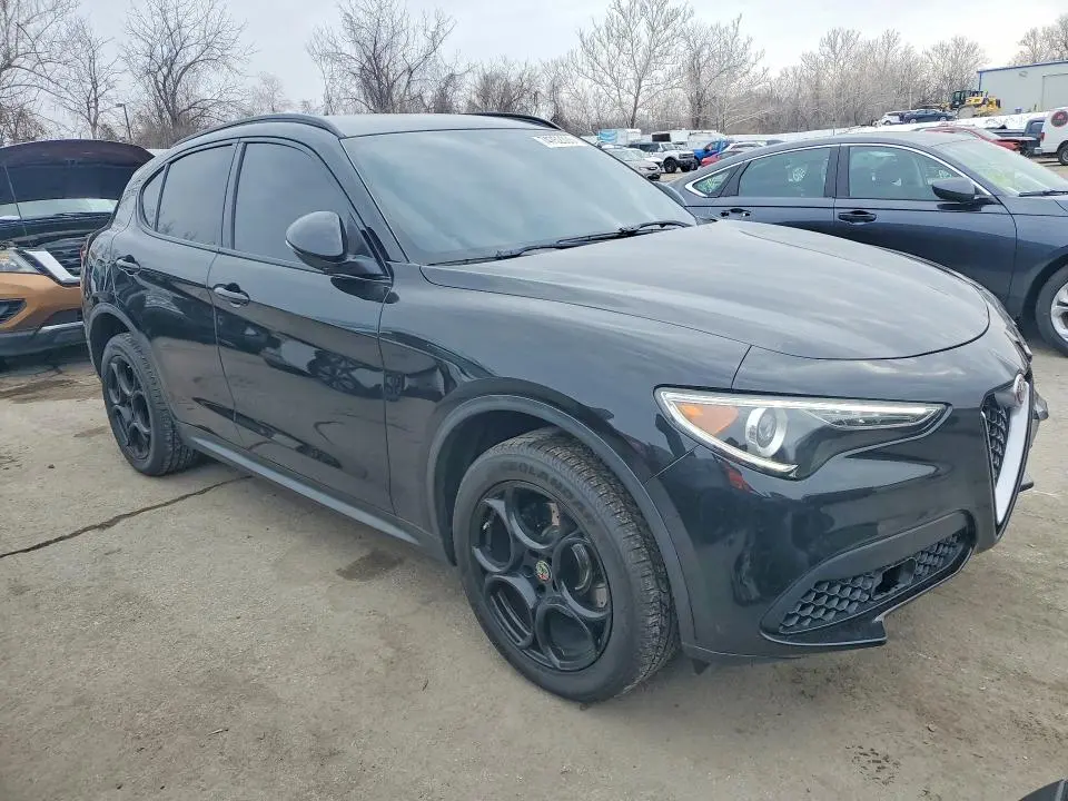 2018 ALFA ROMEO STELVIO SPORT  