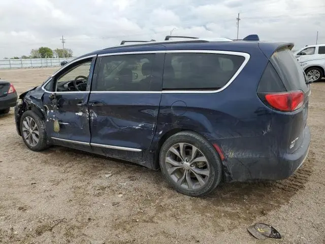 2019 CHRYSLER PACIFICA LIMITED  