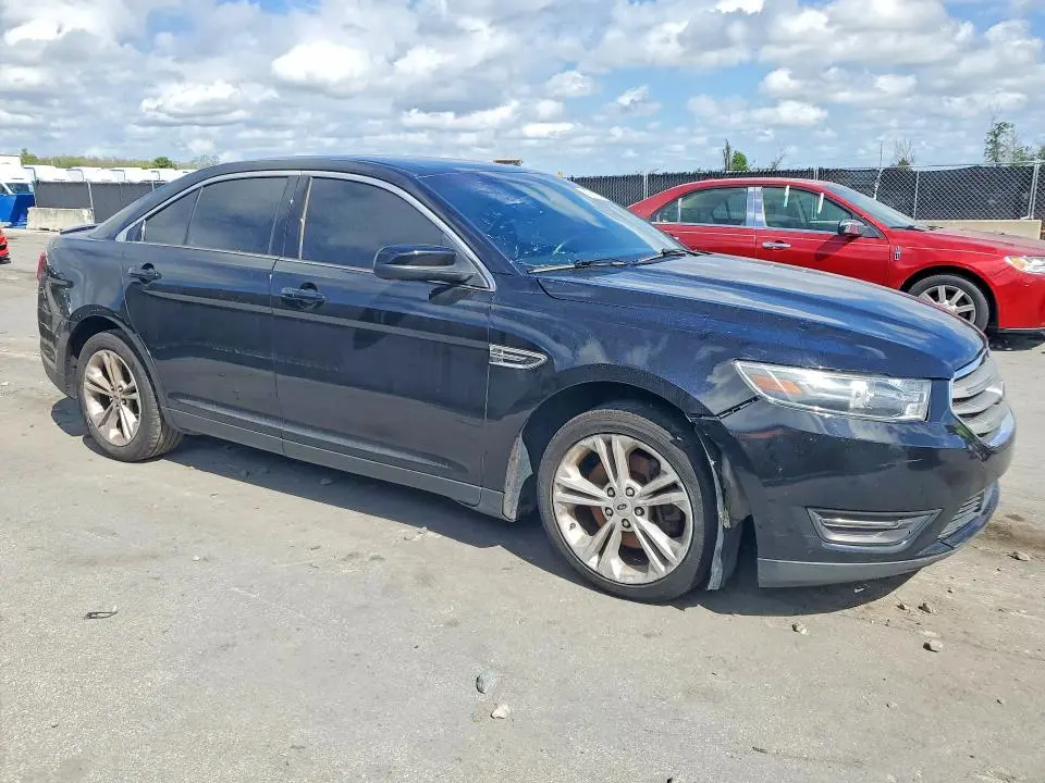 2016 FORD TAURUS SEL  