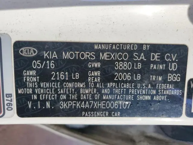 2017 KIA FORTE LX  