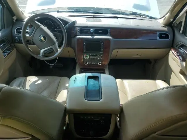 2010 CHEVROLET TAHOE C1500 LTZ  