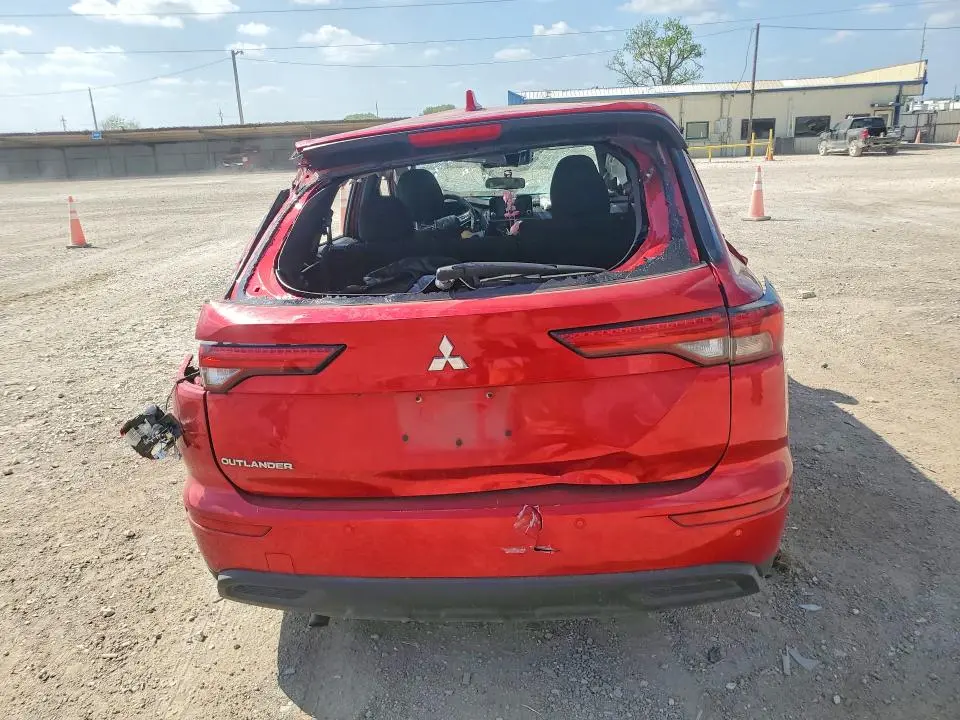 2024 MITSUBISHI OUTLANDER ES  