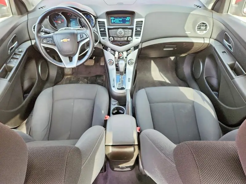 2011 CHEVROLET CRUZE LT  
