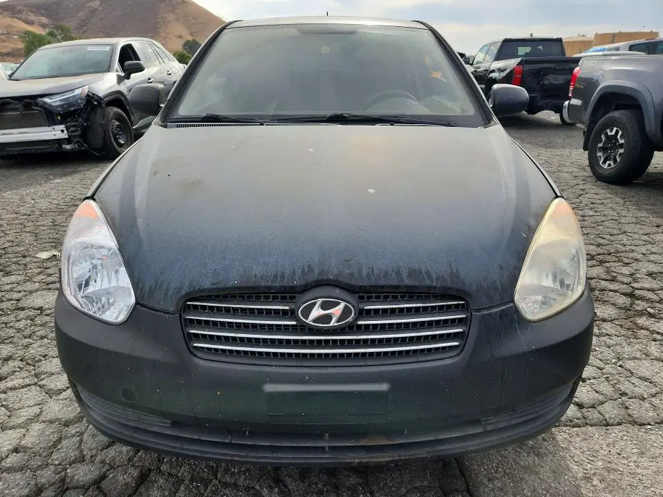 2011 HYUNDAI ACCENT GL  