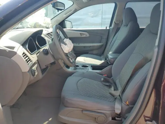 2010 CHEVROLET TRAVERSE LS  