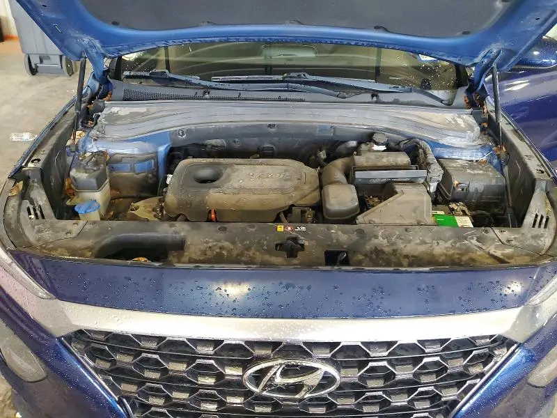 2019 HYUNDAI SANTA FE SE  