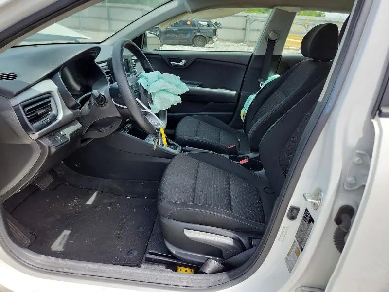 2019 KIA RIO S  