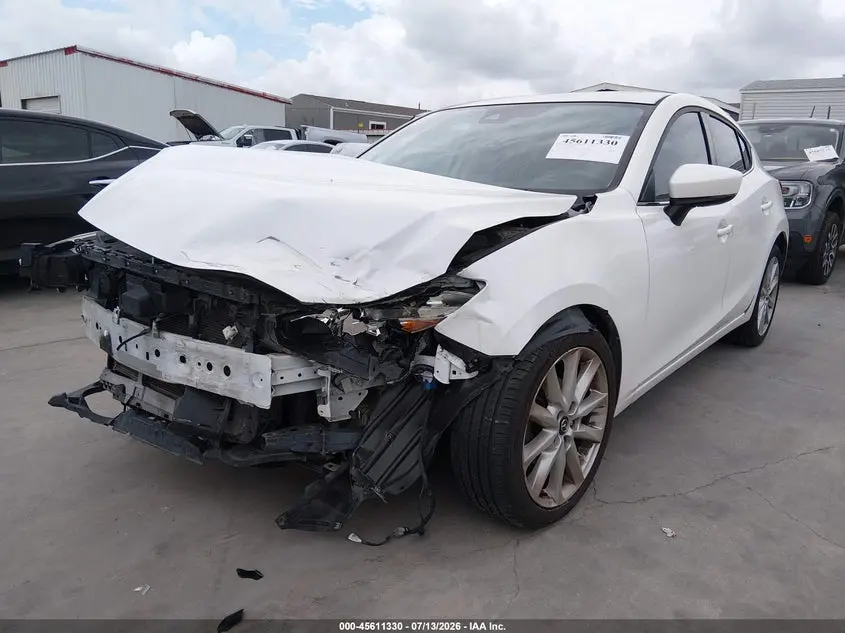 2017 MAZDA MAZDA3 GRAND TOURING