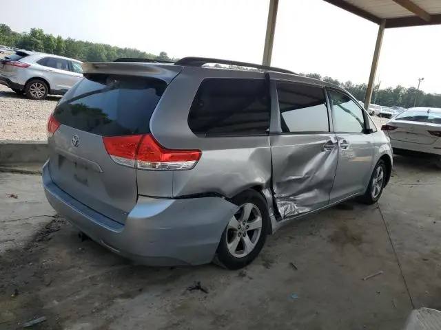 2011 TOYOTA SIENNA LE  