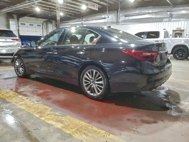 2022 INFINITI Q50 LUXE  