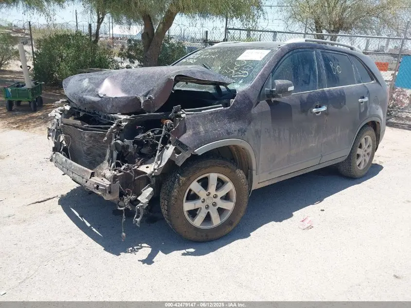 2012 KIA SORENTO LX