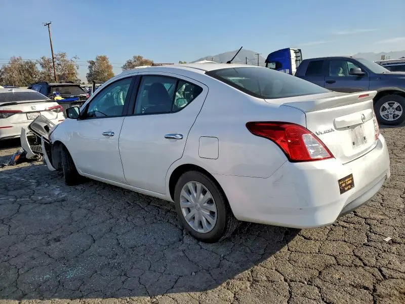 2019 NISSAN VERSA S  