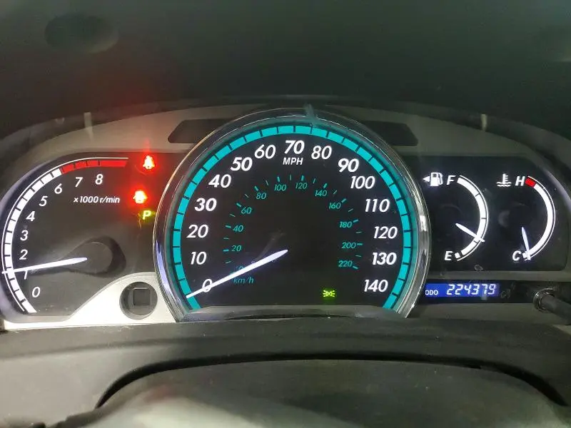 2013 TOYOTA VENZA LE  