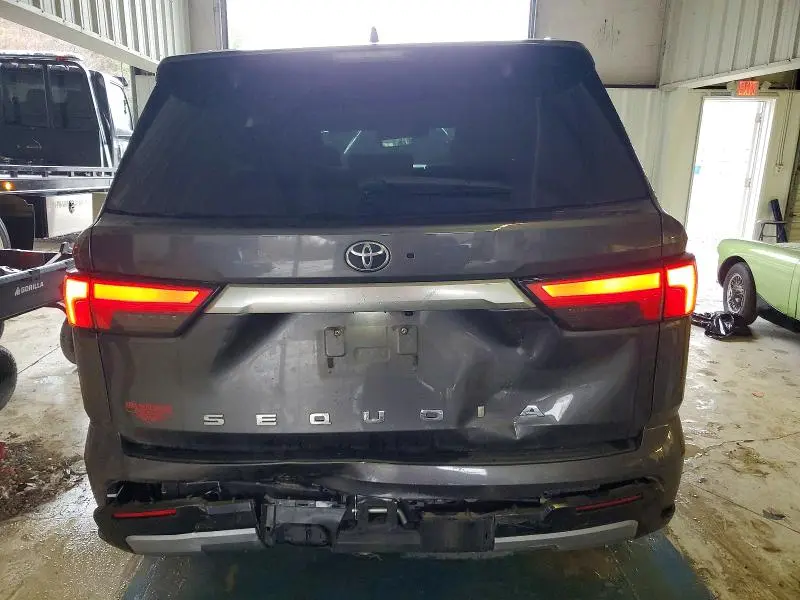 2023 TOYOTA SEQUOIA SR5  